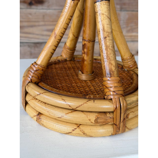Louis Sognot Mid-20th Century French Boho Double Rattan Table Lamp Manner of Louis Sognot For Sale - Image 4 of 12