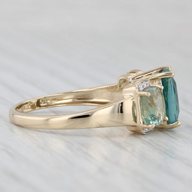 Mid 20th Century Mid 20th Century 4.92ctw Fluorite 3-Stone Ring 14k Yellow Gold Diamond Accents Size 9.25 For Sale - Image 5 of 8