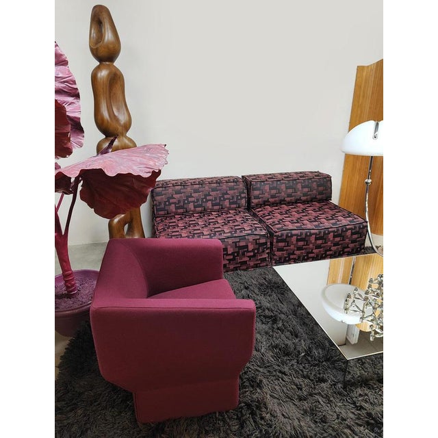 This lounge chair was produced by Walter Knoll. Country of origin: Germany. This chair is marked on the side with a Knoll...