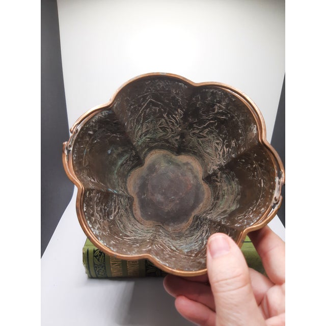 Copper 19th C Repousse Copper Nepal Scallop Bucket For Sale - Image 8 of 15