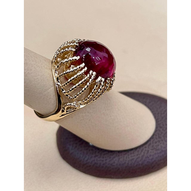 Metal 7 Carat Oval Cut Cabochon Pink Tourmaline 14 Karat Yellow Gold Ring For Sale - Image 7 of 18