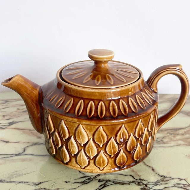 Brown English Mid Century Brown Pottery Tea Pot “Leaf” For Sale - Image 8 of 8