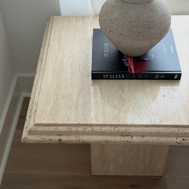 Ivory 1980s Stone International Italy Travertine Pedestal Side Tables Set of 2 For Sale - Image 8 of 12