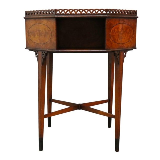 Wood Royal Furniture Robert W. Irwin Flame Mahogany Banded Octogonal Book Stand C1920 For Sale - Image 7 of 12
