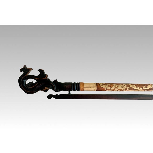 Tribal Vintage Balinese Carved Fruitwood and Bamboo Fabric / Tapestry Wall Hanger, Indonesia For Sale - Image 3 of 9
