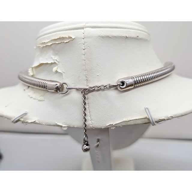 Mid-Century Modern Vintage 1970s Signed Napier Rhodium Plated Goldtone Wrapped Collar Necklace For Sale - Image 3 of 7