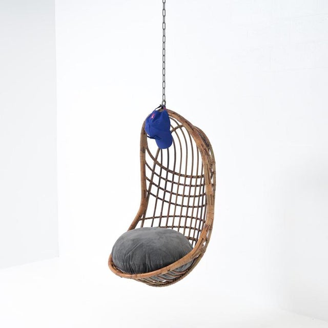 Pendant Egg Chair in Rattan For Sale - Image 4 of 18
