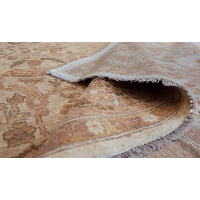 Made in Pakistan and timeless in both it's beautiful coloration as well as it's unique design, this high quality Agra...