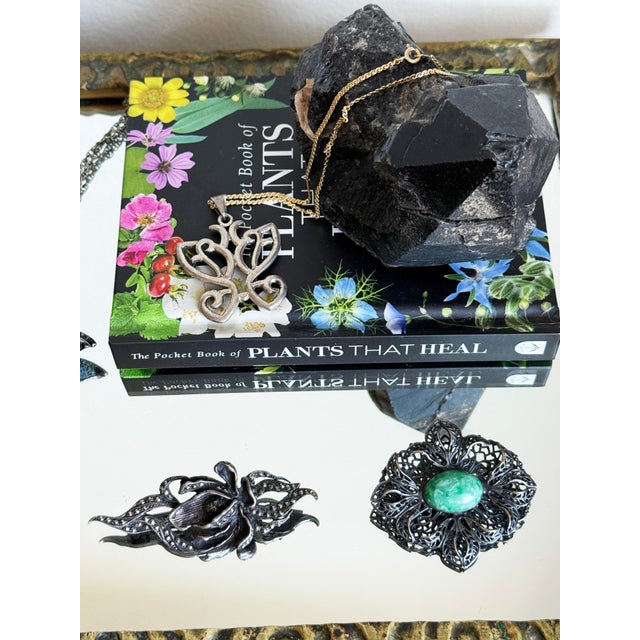 Vintage 925 Sterling Silver Openwork Filigree Butterfly Pendant Necklace 1970s For Sale - Image 4 of 15