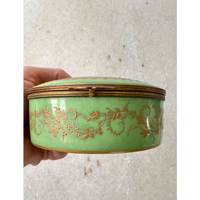 Late 19th Century French Porcelain Hand Painted Trinket or Jewelry Box For Sale - Image 5 of 6