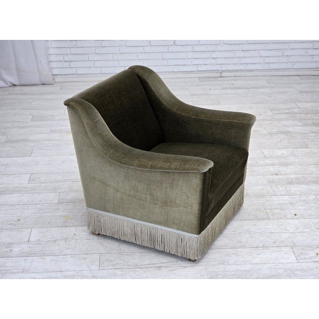 Green Vintage Danish Armchair in Green Furniture Velour and Beech Wood, 1970s For Sale - Image 8 of 18