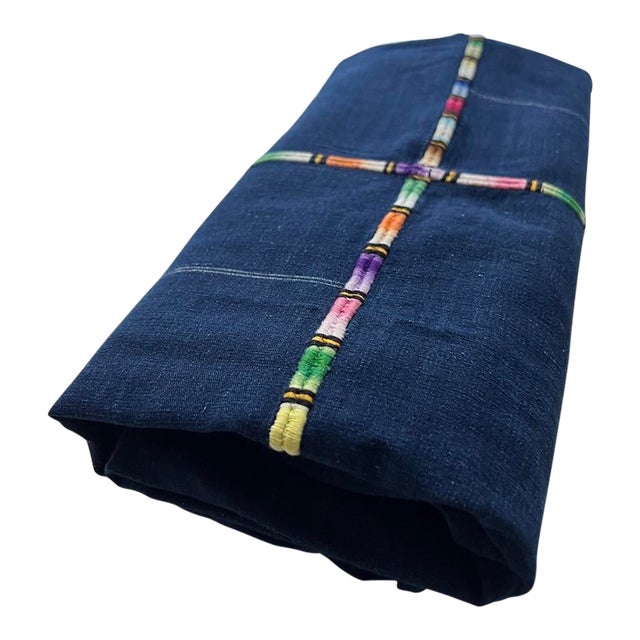 1940s Vintage Guatemalan Indigo Cotton Corte Textile With Rainbow Randa For Sale