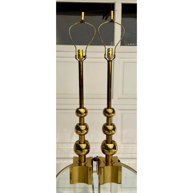 Mid-Century Modern 1960's Pair of Tommi Parzinger for Stiffel Brass Table Lamps For Sale - Image 3 of 12