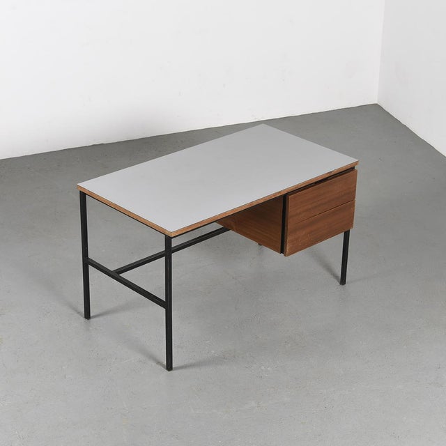 1950s Model 620 Desk by Pierre Guariche for Minvielle, 1950 For Sale - Image 5 of 10
