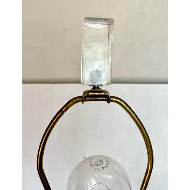 1970's Modern Stacked Lucite Spiral Staircase Table Lamp in the Style of Karl Springer For Sale - Image 9 of 12