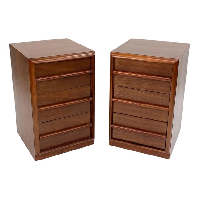 1960s Walnut Nightstand Chests by T. H. Robsjohn-Gibbings for Widdicomb - A Pair For Sale