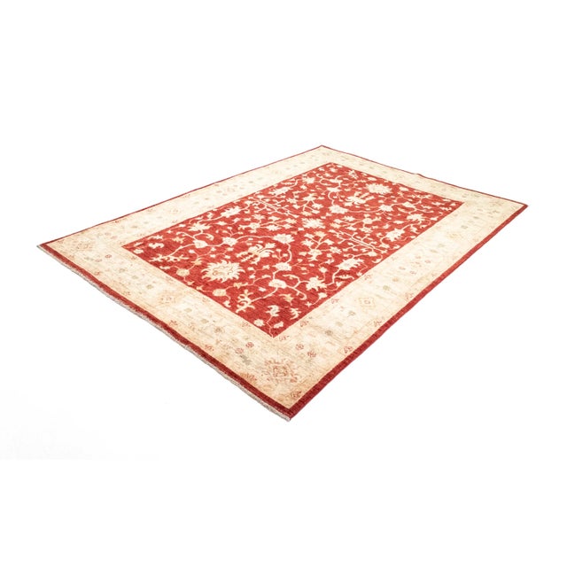 Middle Eastern Rug in Wool For Sale - Image 4 of 11