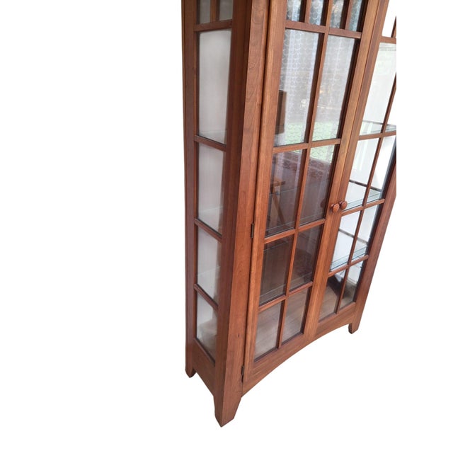 Ethan Allen American Impressions Arts & Crafts Cherry Lighted Curio Cabinet For Sale - Image 10 of 17