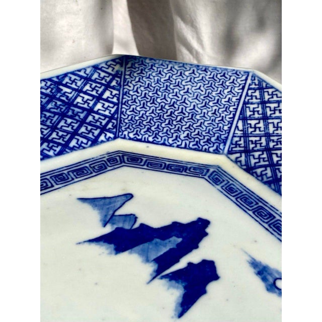 Early 20th Century Late Qing Chinese Blue & White Octagonal Landscape Serving Plate For Sale - Image 9 of 16