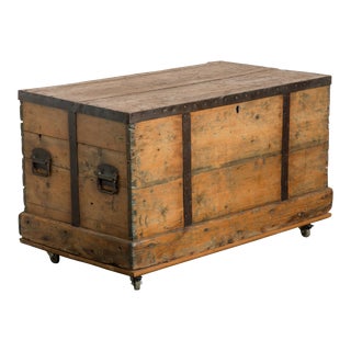 Early 20th Century Antique Victorian French Pine Trunk With Wheels For Sale