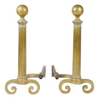 1920s Monumental Neoclassical Revival Brass Column Andirons With Ball Finials, Pair For Sale