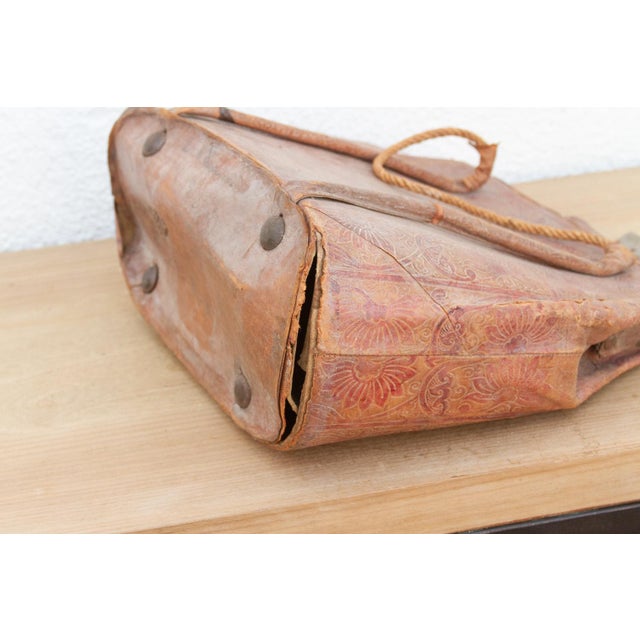 Vintage Indian Tooled Leather Satchel For Sale In Los Angeles - Image 6 of 8