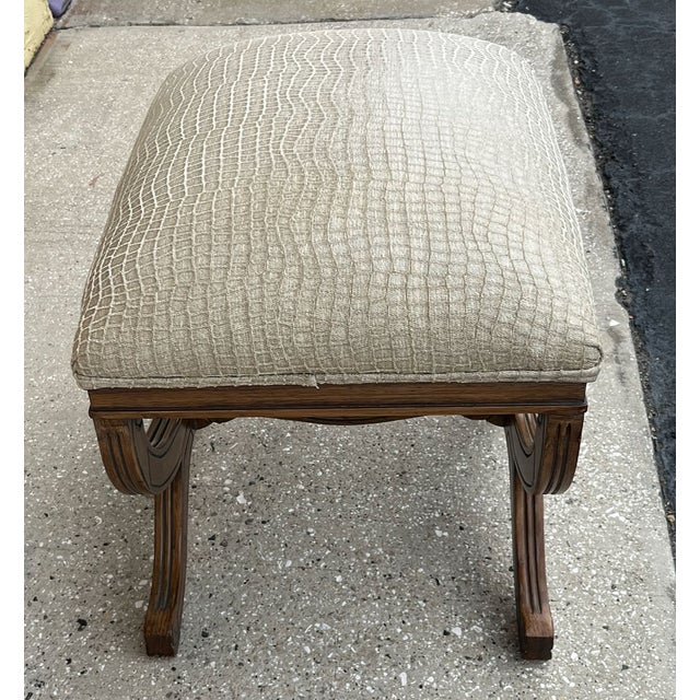 Late 20th Century Renaissance Style Bench With Curule Leg and Alligator Texture Seat For Sale In Tampa - Image 6 of 8