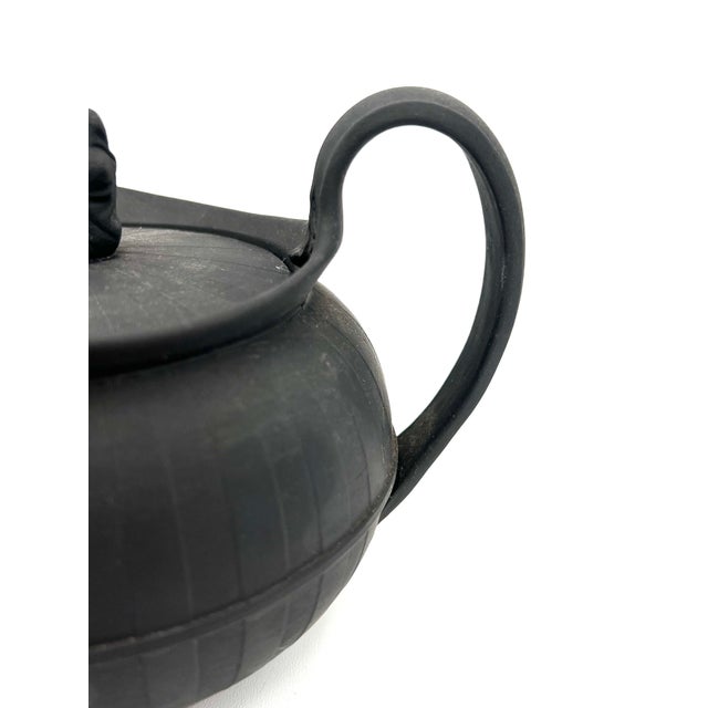 Wedgwood Stunning Antique Wedgwood Black Basalt Teapot, C. 1790-1830 With Widow Finial For Sale - Image 4 of 12