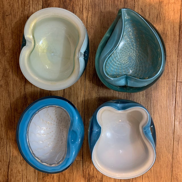 Curated Collection of Murano Art Glass Bowls by Alfredo Barbini in Shades of Blue Set of 4 For Sale - Image 10 of 12