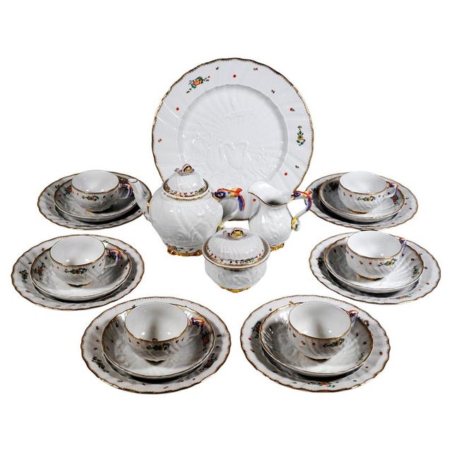 20th Century Swan Tea or Coffee Service with Indian Flowers for 6 from Meissen, Set of 22 For Sale - Image 11 of 11