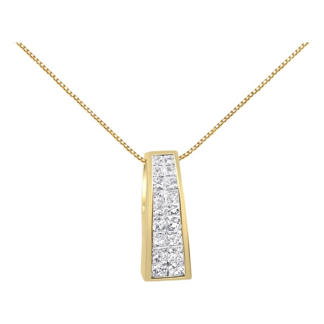 14K Yellow Gold 1 1/2 cttw Princess Cut Diamond Greek Column Pendant Necklace (G-H, VS1-VS2) For Sale