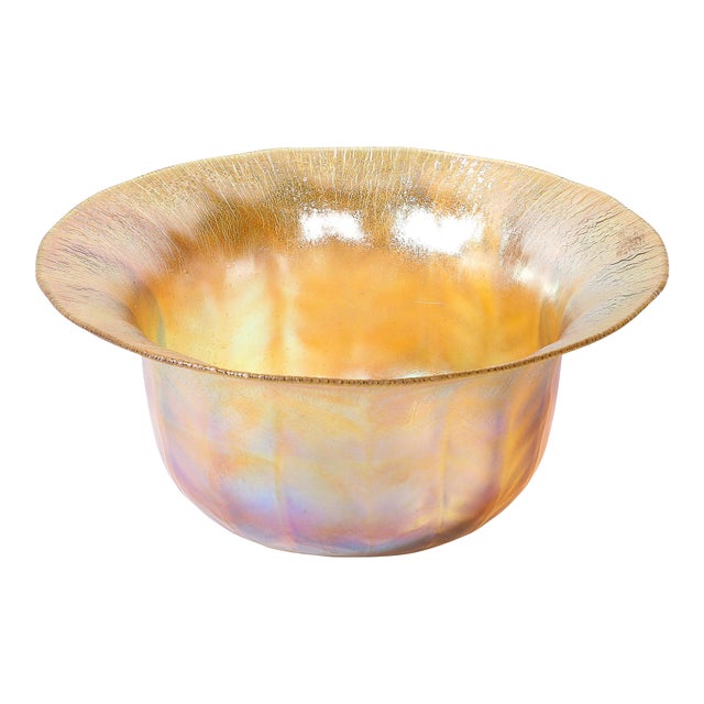 Art Nouveau Iridescent Yellow Blue Favrile Glass Bowl Signed l.c. Tiffany & Co For Sale