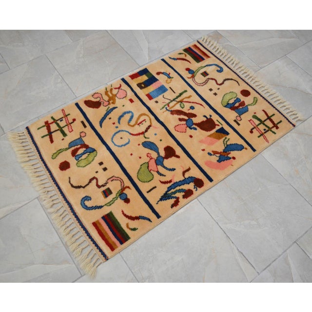 Kandinsky - Four Parts - Inspired Hand Knotted Area Rug Small Rug 2′7″ × 4′2″ For Sale - Image 18 of 18