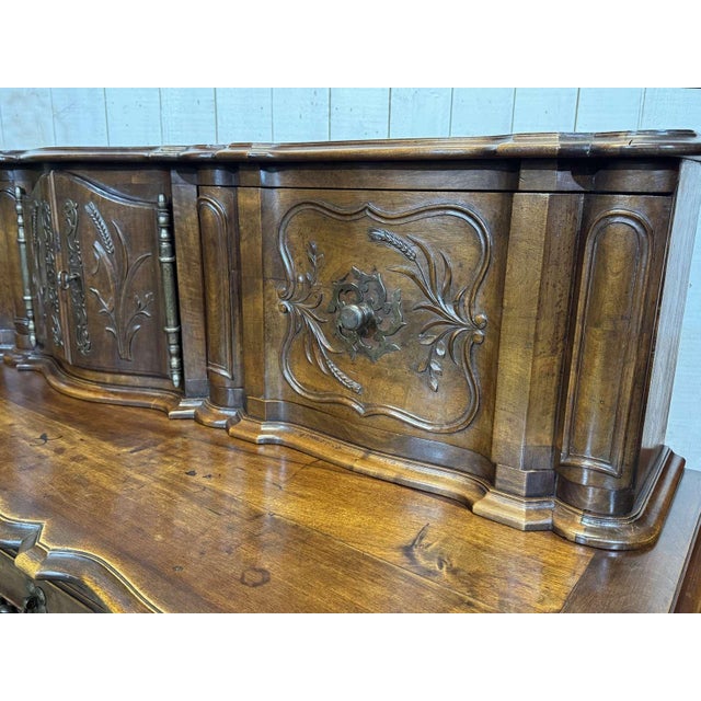 Louis XV Provençal Sideboard with Sliding Doors in Walnut, 1950s For Sale - Image 17 of 18