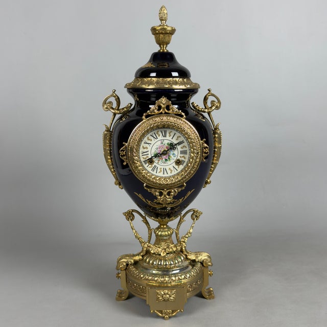Antique French Table Clock in Blue Porcelain and Brass from Limoges For Sale - Image 14 of 14