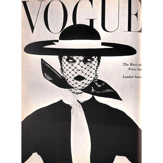 1970s "In Vogue: Sixty Years of International Celebrities and Fashion From British Vogue" 1976 Howell, Georgina For Sale - Image 5 of 12