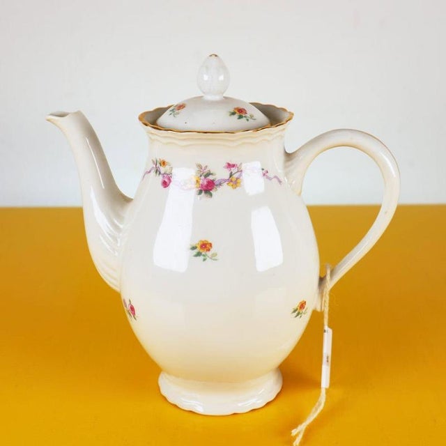Teapot with Floral Decoration from Ginori For Sale - Image 9 of 9