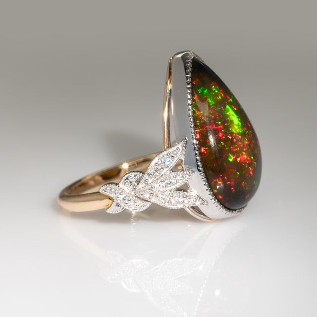 7.5Ct Black Opal Ring With Natural Diamond Accents: Solid 14k Gold, Size 6.75 For Sale In Columbus - Image 6 of 8