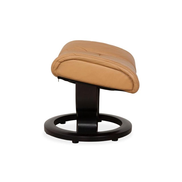Reno Leather Recliner Chair with Ottoman from Stressless For Sale - Image 13 of 15