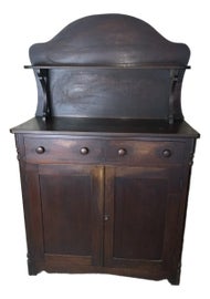 Example of Storage Cabinets and Cupboards in Buffalo