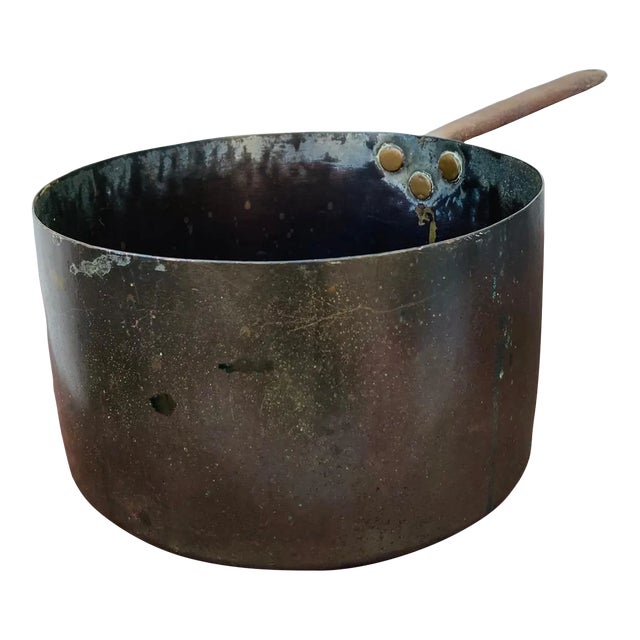 Mid 1800s French Copper Saucepan, 19 Inch For Sale