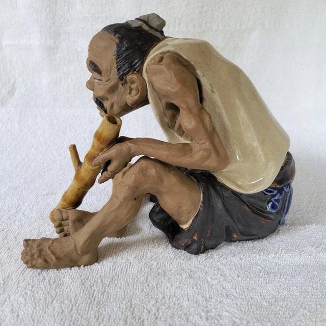 19/20th C Clay Statue of a Chinese Seated Man, Signed For Sale - Image 4 of 12