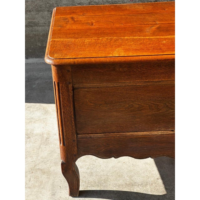 French Provincial Chest in Carved and Pegged Oak, 18th Century For Sale - Image 15 of 18