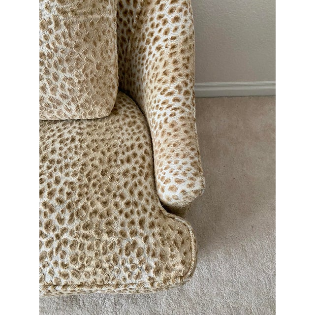 Late 20th Century Luxury Transitional Leopard Print Settee/Sofa Hollywood Regency Style Excellent Condition. For Sale - Image 9 of 13