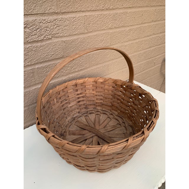 Early 20th Century Antique Early 20th Century American Splint Oak Gathering Basket For Sale - Image 5 of 11