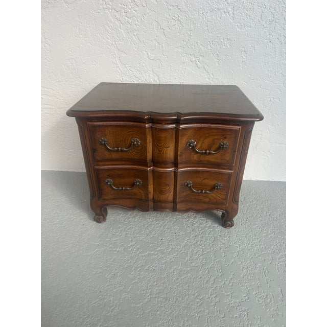 Henredon bed side table nightstand top quality made furniture by Henredon solid well made original finish or refinish to...