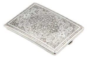 Silver Cigarette Case in Rectangular Shape