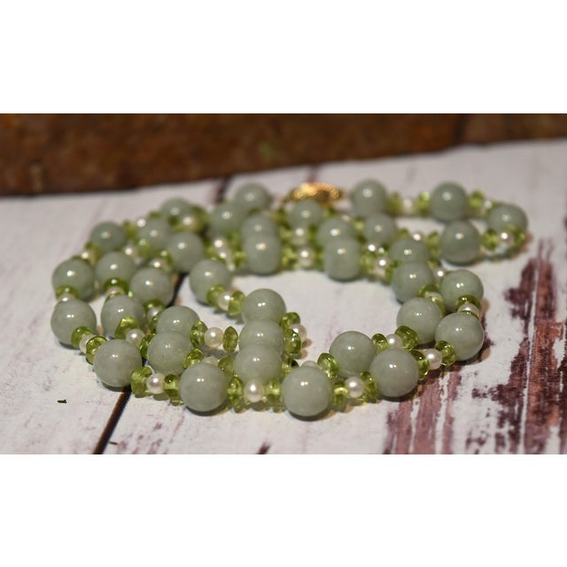 Early 21st Century Natural Green Jadeite Beaded Necklace With Pearls and Peridot 14k Gold For Sale - Image 5 of 13