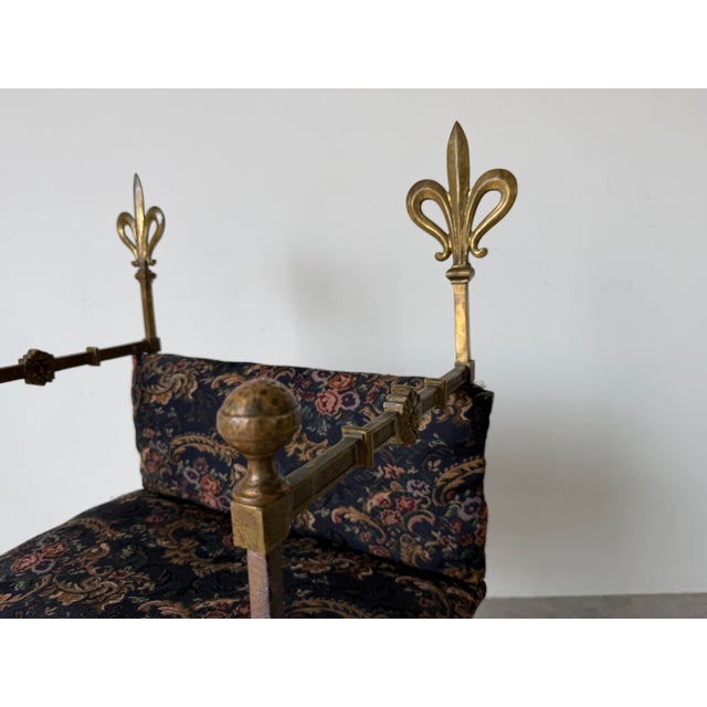 Hollywood Regency Vintage Italian Wrought Iron Savonarola Chair With Brass Fleur-De-Lis Finials For Sale - Image 3 of 12