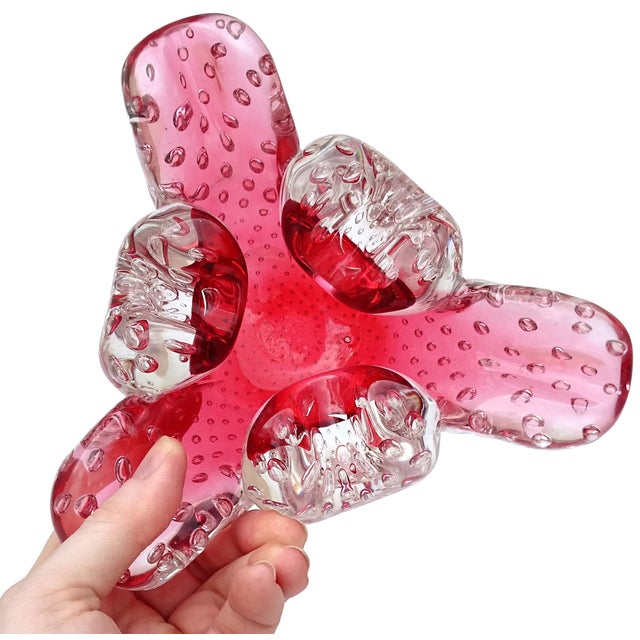 Murano Vintage Murano Seguso Vetri d'Arte Cranberry Red Sommerso Bubbles Italian Art Deco Glass Cigar Ashtray Bowl For Sale - Image 4 of 9